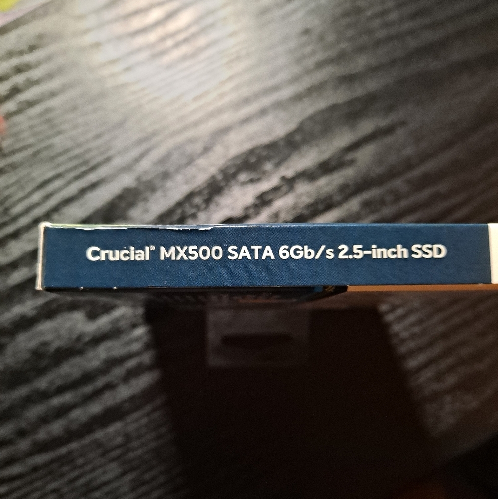 NIB Crucial MX500 1000GB Solid State Drive - Picture 3 of 4